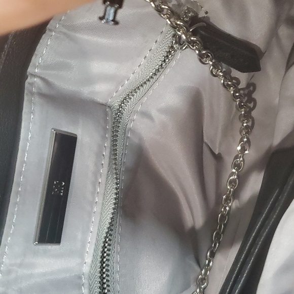 NEW 🌼 INC leather Clutch/ shoulder bag - Picture 3 of 6